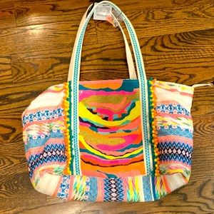 DAPHNE EMBELLISHED TOTE
